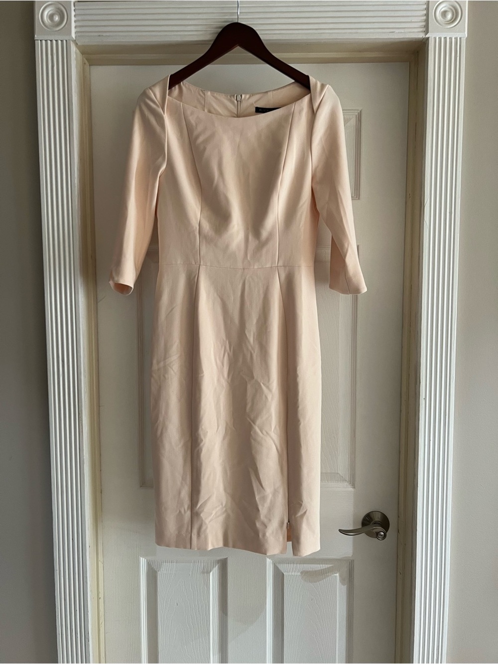 Black Halo 3/4 Sleeve Marissa Sheath Dress in Buttercream - Picture 4 of 10